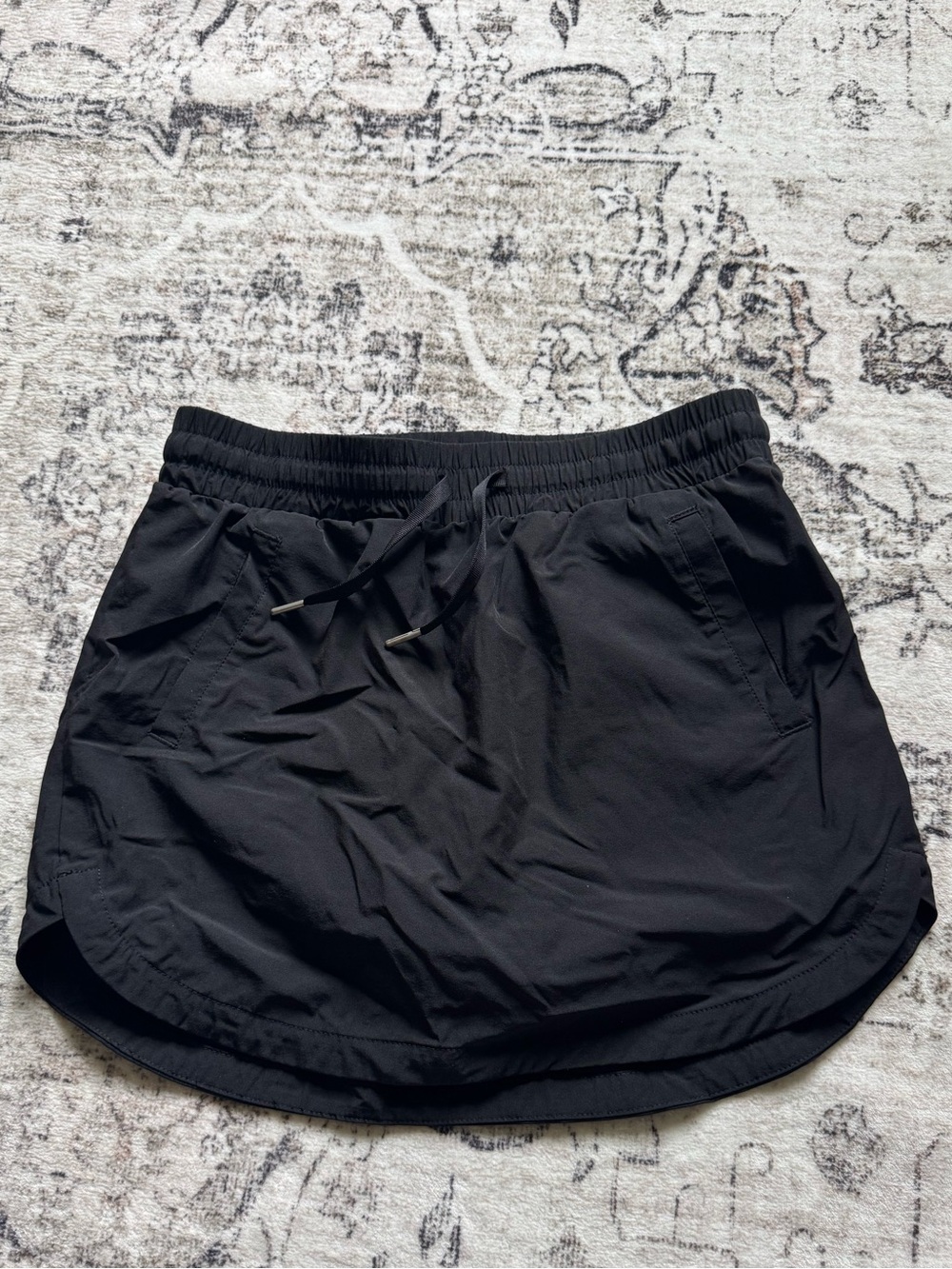 NWOT Halara Everyday Black Active Skort with Drawstring Waist
